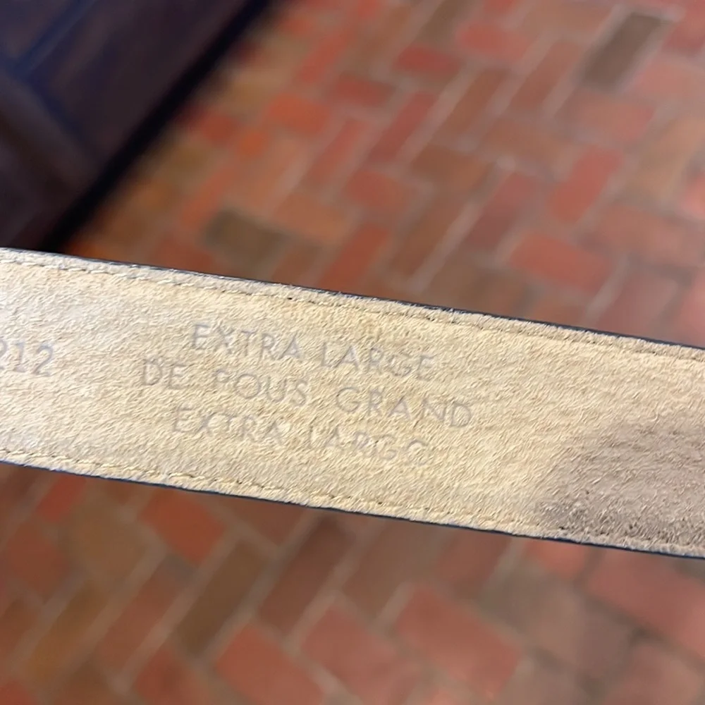 Liz Claiborne Cream Bonded‎ Navy Leather Belt
